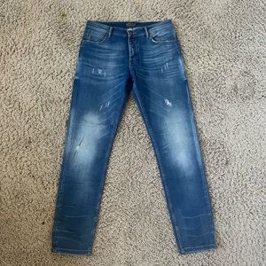 Zara distressed jeans 32x32